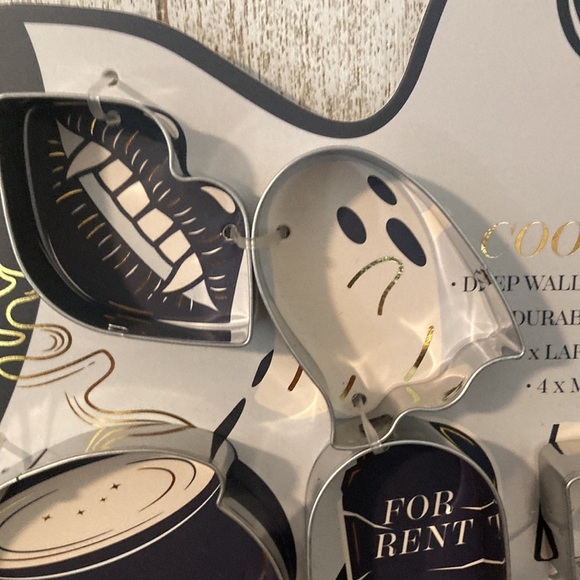 Halloween Cookie Cutters - Picture 2 of 8